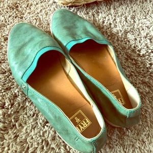 Frye Melanie slip on